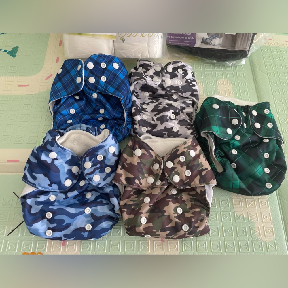 Wegreeco Set of 5 Cloth Diapers